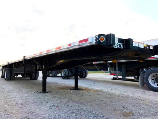 48Ft Flatbed Trailer (Aluminum & Steel Combination) - Image 4