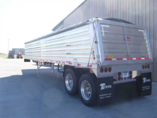 2012 TRAVIS 39' ALUMINUM FRAMELESS END DUMP - Image 6