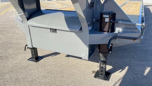 2024 DIAMOND C FMAX 212 40' HOTSHOT TRAILER - Image 4